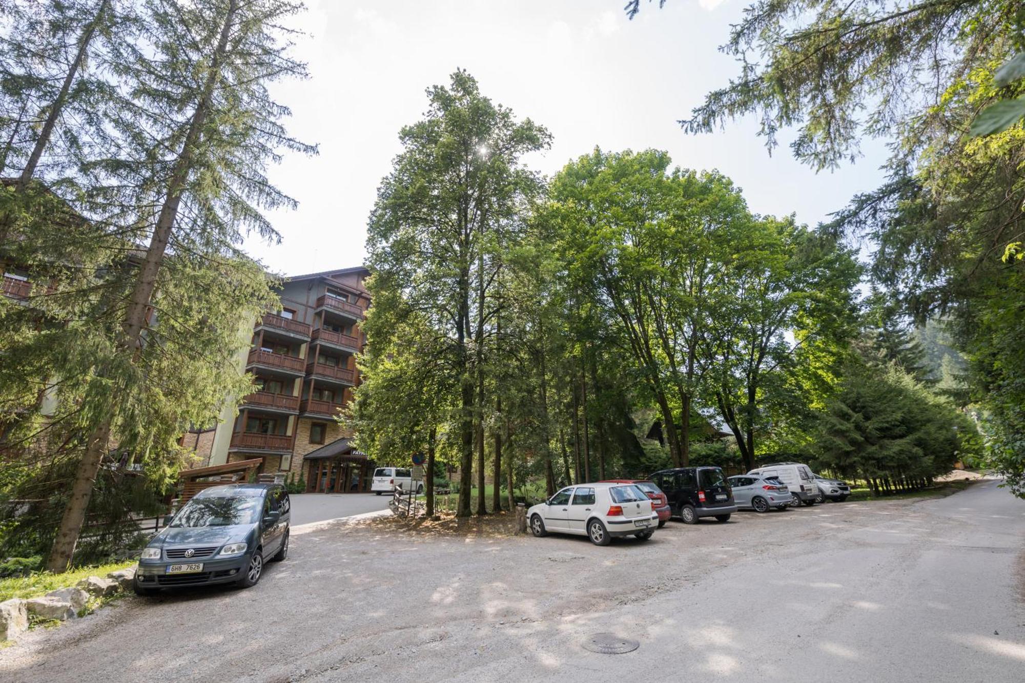 רוז'ומברוק Fatrapark 2 Apartment 214 In Hrabovo With Bike Storage מראה חיצוני תמונה
